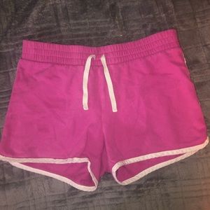 GAP dolphin shorts